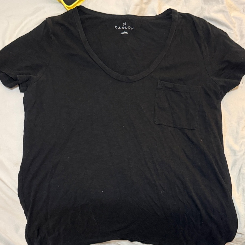 Caslon Black Tee